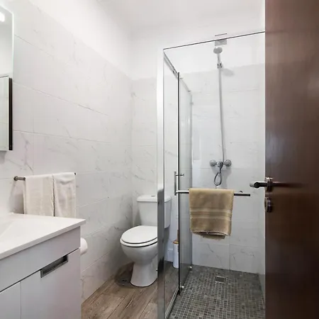Amazing Ocean View Two Bedroom *
