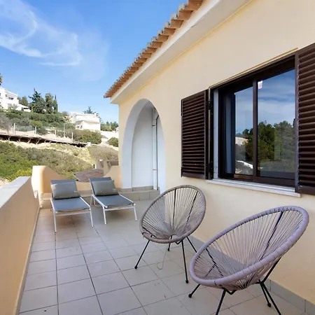 Amazing Ocean View Two Bedroom *